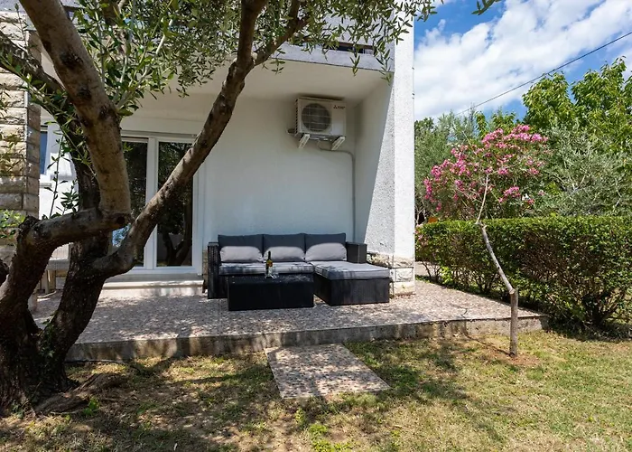 Appartement With Parking Space Baska, Krk - 18818