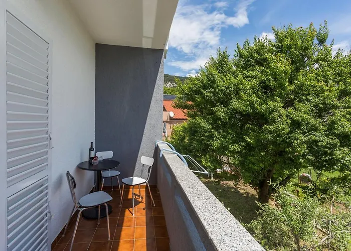 Appartement With Parking Space Baska, Krk - 18818