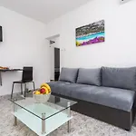 With Parking Space Baska, Krk - 18818 Apartman Baška