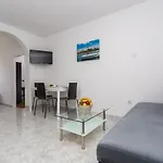 Apartman With Parking Space Baska, Krk - 18818 *